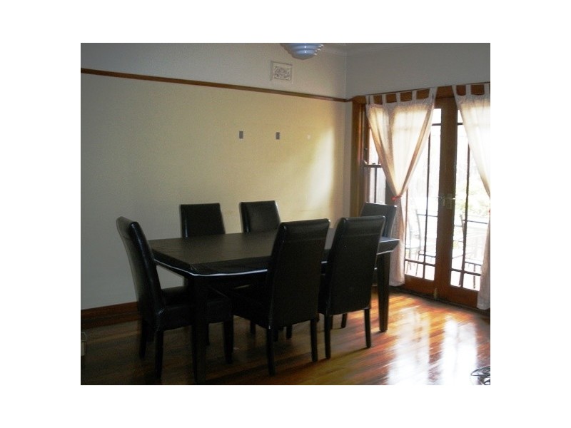 11 Burrell Street, Beverly Hills NSW 2209