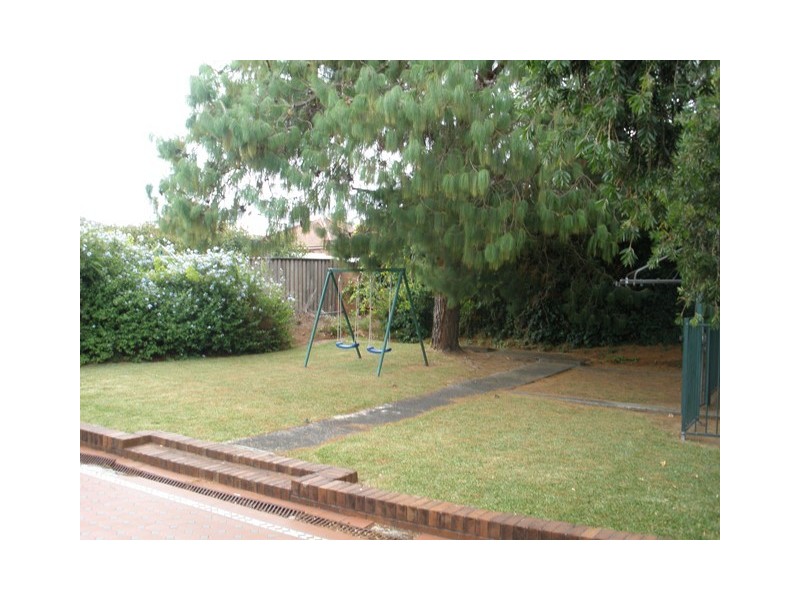 11 Burrell Street, Beverly Hills NSW 2209