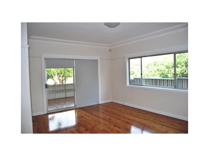 58 Glamis Street, Kingsgrove NSW 2208