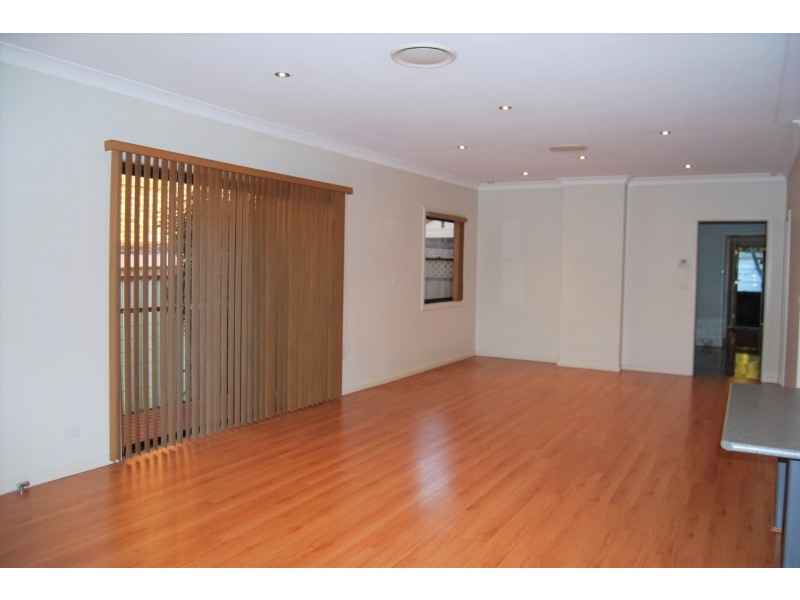 15 Young Street, Penshurst NSW 2222