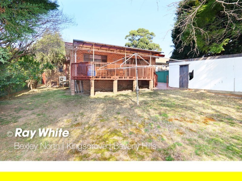 14 Thorpe Road, Kingsgrove NSW 2208