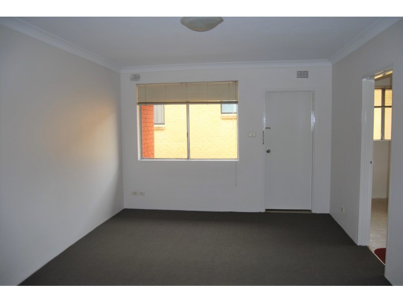 4/42 Beaumont Street, Campsie NSW 2194