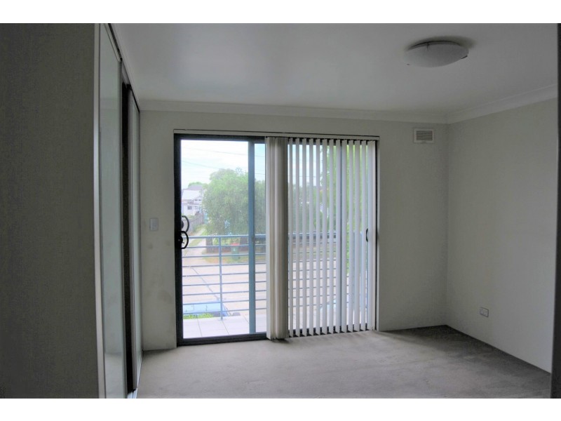 3/709 Forest Road, Bexley NSW 2207