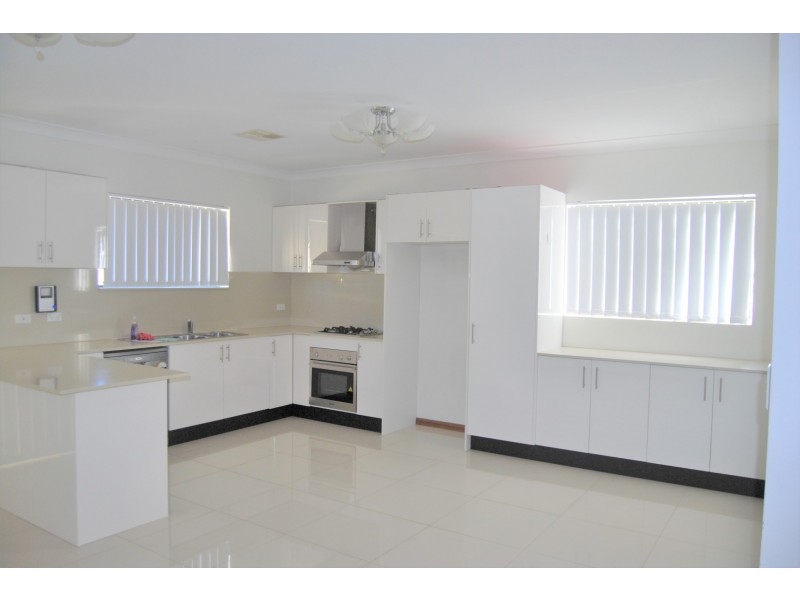 6A Forsyth Street, Kingsgrove NSW 2208
