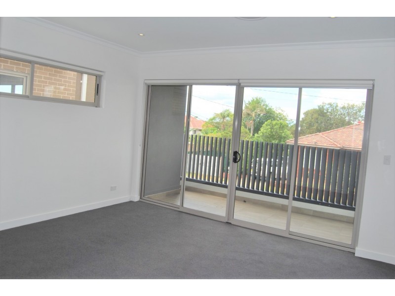 20 Bennett Street, Kingsgrove NSW 2208