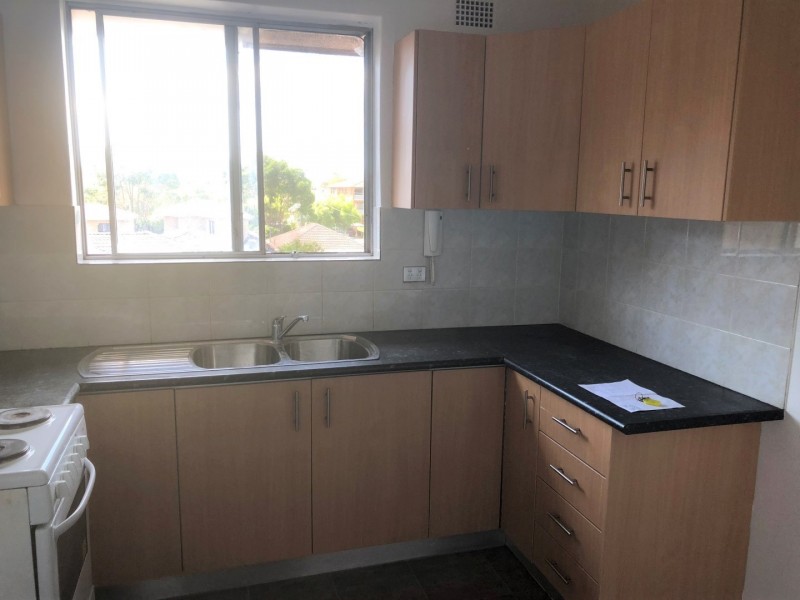 12/27 Second Avenue, Campsie NSW 2194