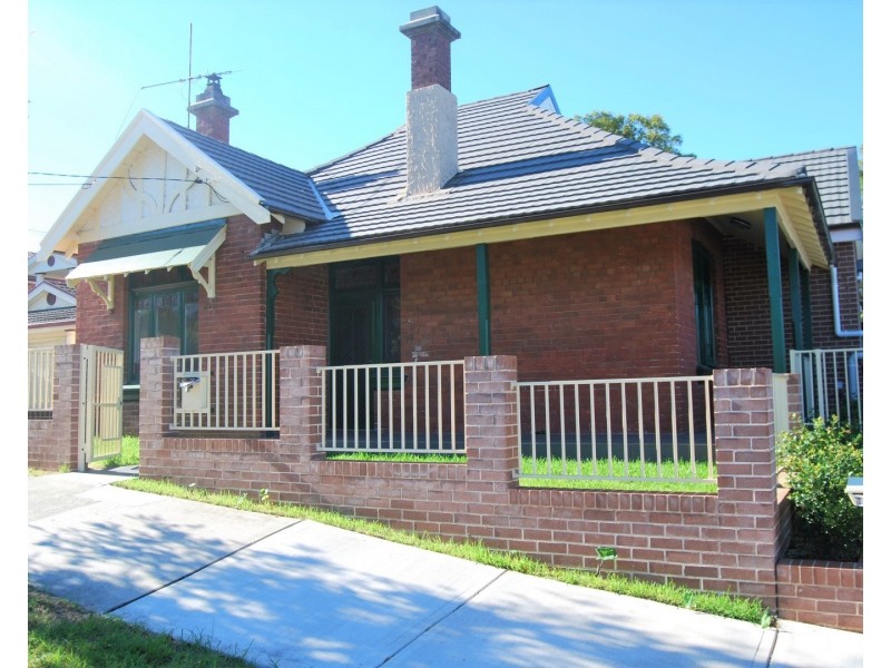 1/124 Harrow Road, Bexley NSW 2207