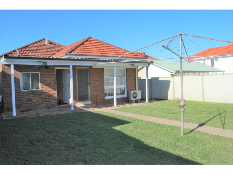 5 Wolli Street, Kingsgrove NSW 2208