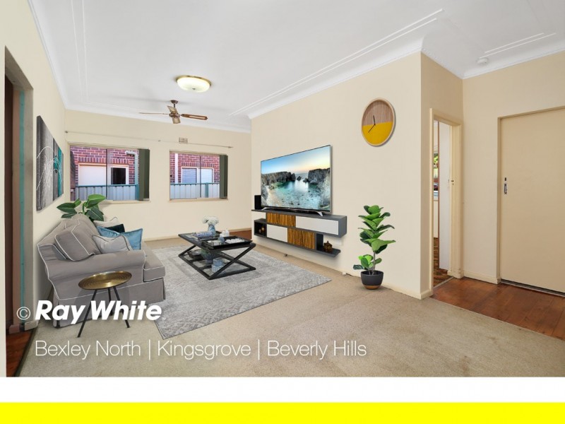 31 Monaro Avenue, Kingsgrove NSW 2208