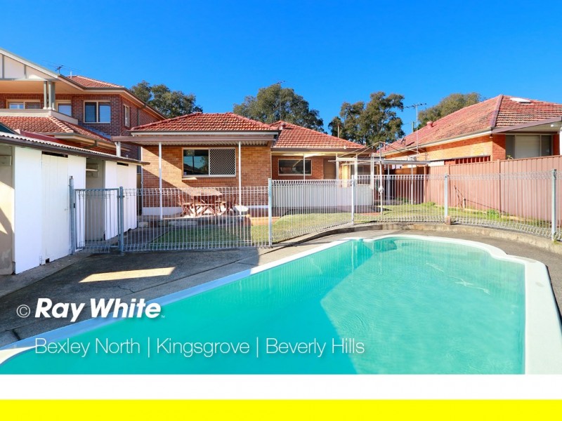 31 Monaro Avenue, Kingsgrove NSW 2208