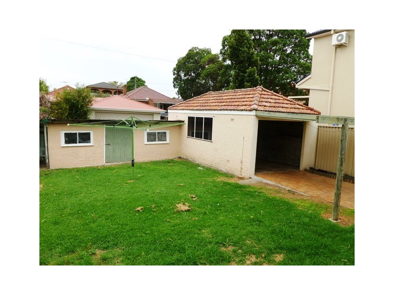 106 Wolli Street, Kingsgrove NSW 2208