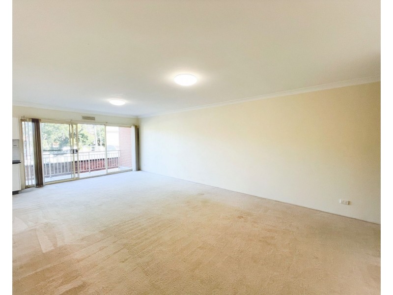 5/8-20 Sarsfield Circuit, Bexley North NSW 2207