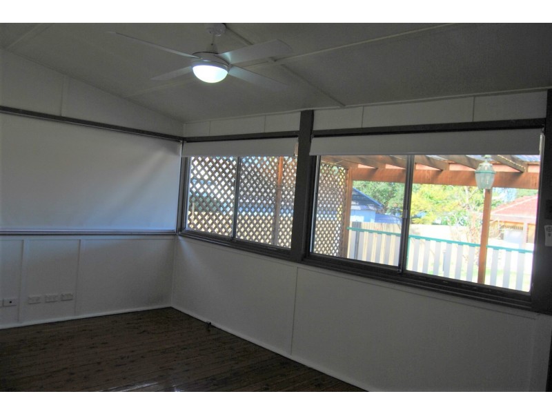 73 Ponyara Road, Beverly Hills NSW 2209