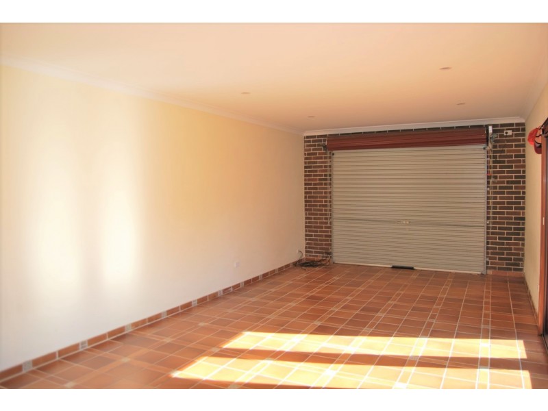 73 Ponyara Road, Beverly Hills NSW 2209