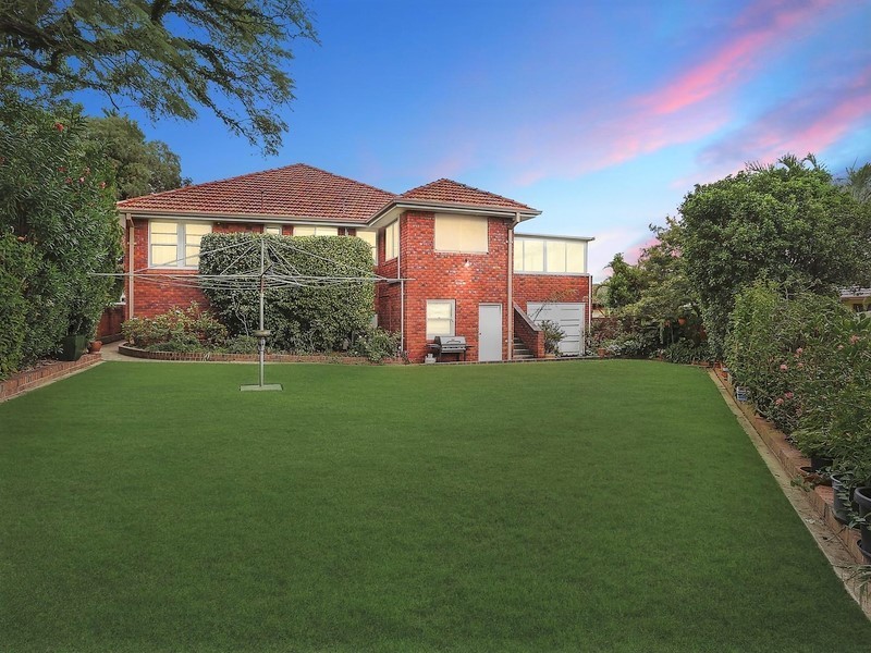 23 Cooloongatta Road, Beverly Hills NSW 2209