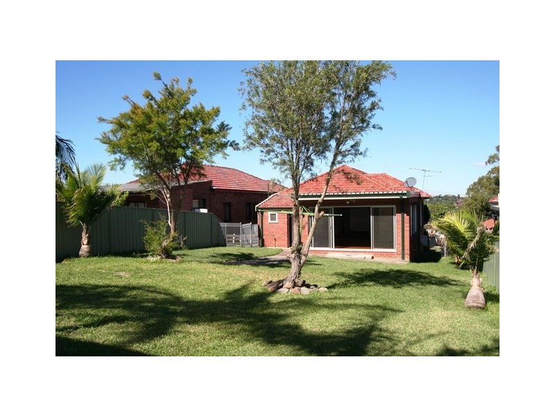 17 Pacific Street,, Kingsgrove NSW 2208