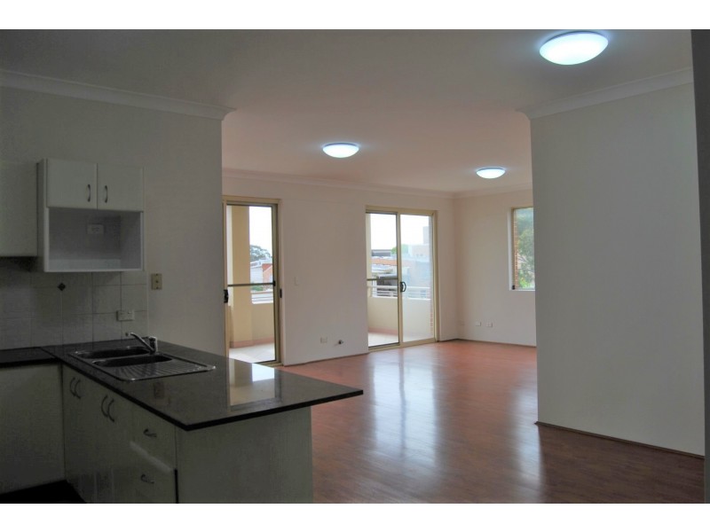 6/2A Morotai Avenue, Riverwood NSW 2210