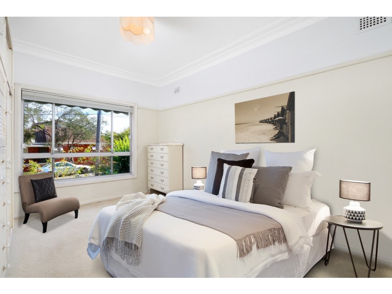 46 Roseview Avenue, Roselands NSW 2196