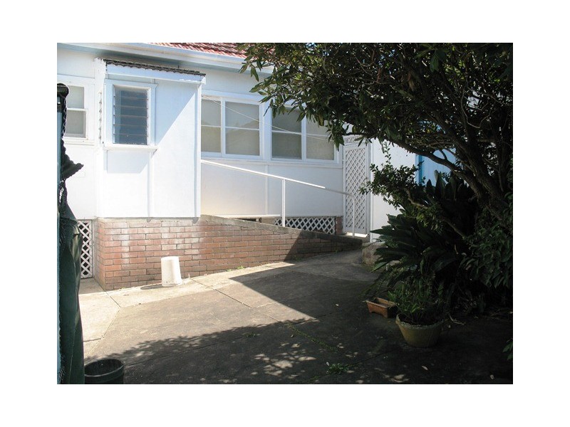 42 Armitree Street,, Kingsgrove NSW 2208