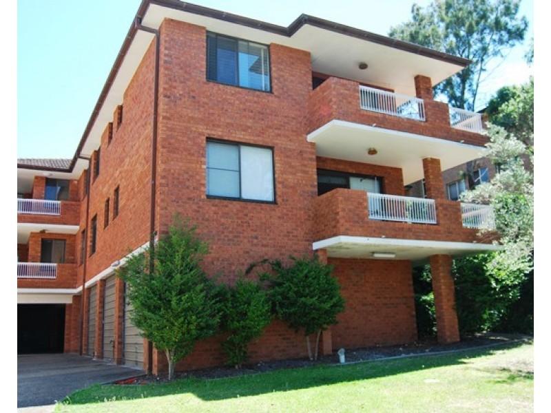 2/45 Carrington Avenue, Hurstville NSW 2220