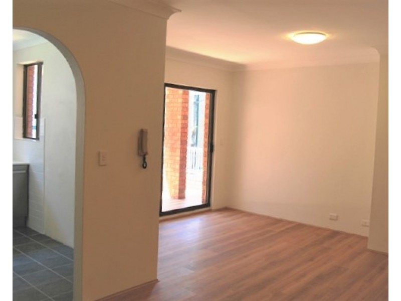 6/45-47 Carrington Avenue, Hurstville NSW 2220