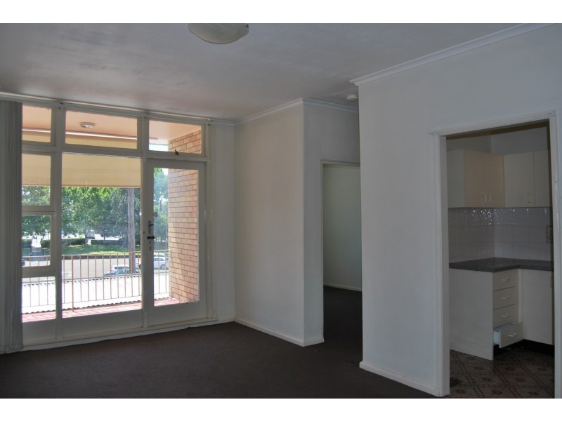 2A /8-20 Sarsfield Circuit, Bexley North NSW 2207