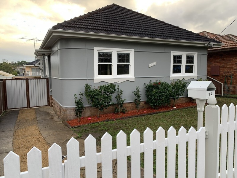 15 Eva Street, Roselands NSW 2196