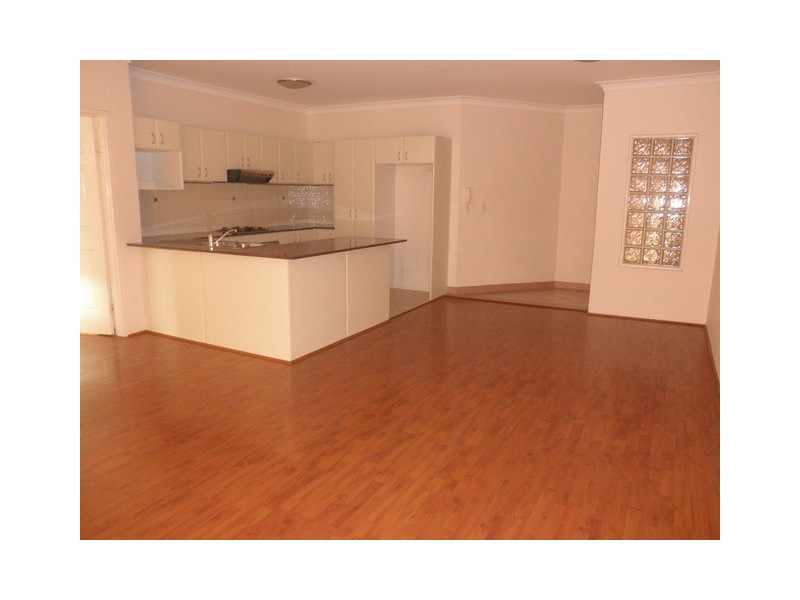 11/2a Morotai Avenue, Riverwood NSW 2210