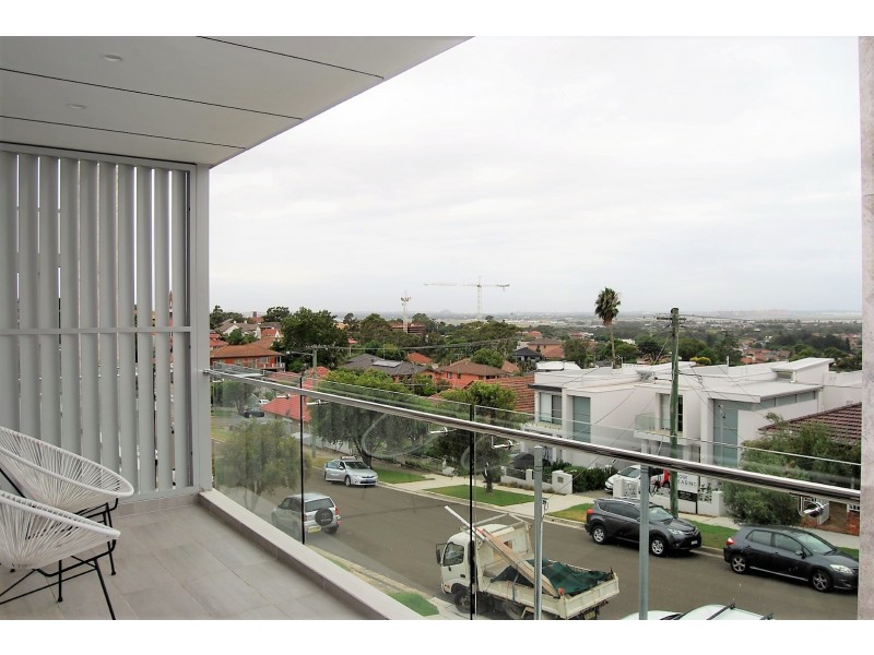 11 Waratah Street, Arncliffe NSW 2205