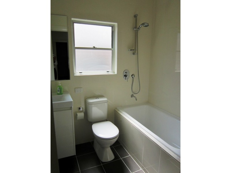 24 Armitree Street,, Kingsgrove NSW 2208