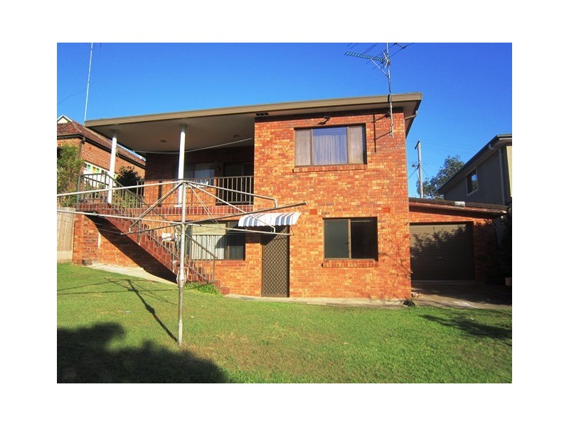 9 Hillcrest Avenue, Hurstville NSW 2220