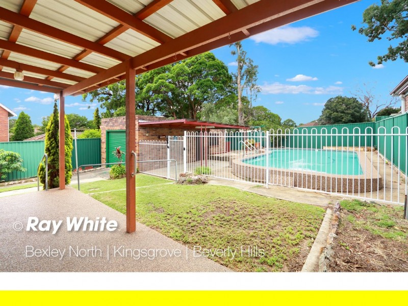 25 New England Drive, Kingsgrove NSW 2208