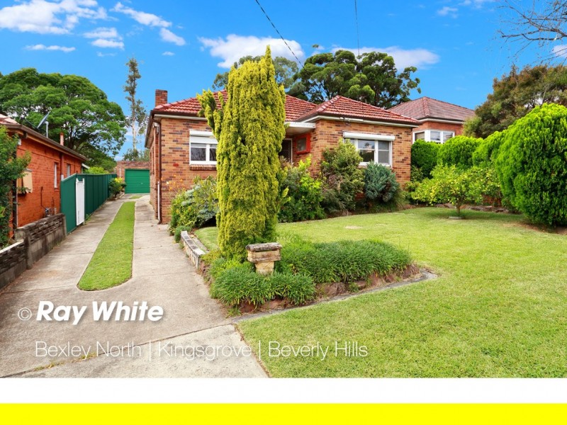 25 New England Drive, Kingsgrove NSW 2208