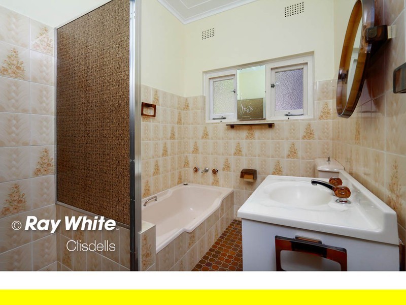 7 Pacific Street, Kingsgrove NSW 2208