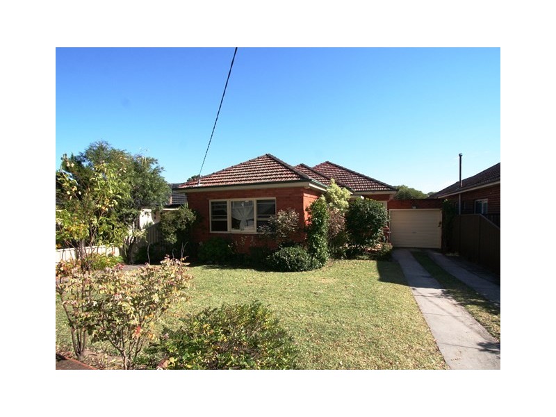 16 Ashby Street, Kingsgrove NSW 2208