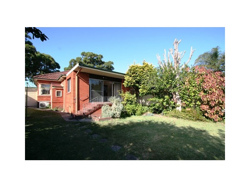 16 Ashby Street, Kingsgrove NSW 2208