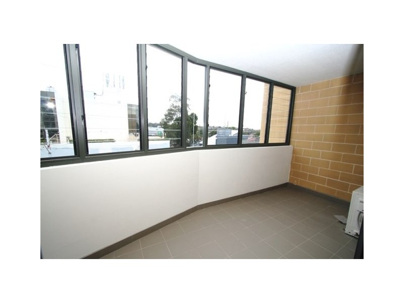 102/215 Kingsgrove Road, Kingsgrove NSW 2208