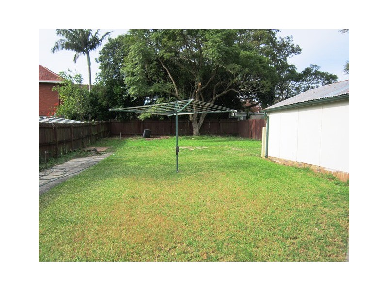 26 Caroline Street, Kingsgrove NSW 2208