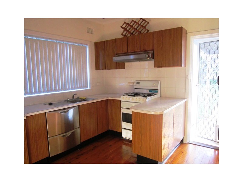 6  Glenella Avenue, Beverly Hills NSW 2209