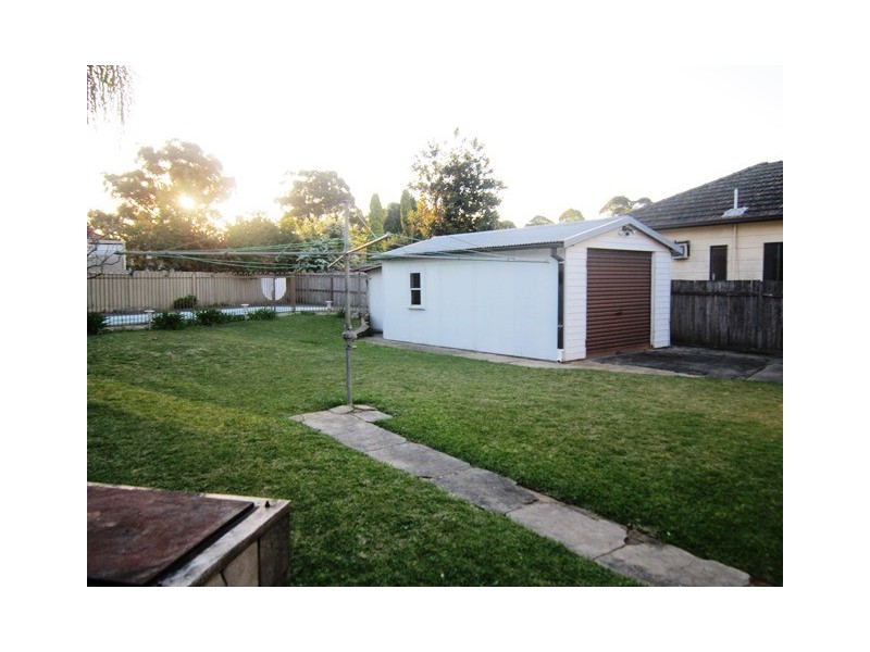 6  Glenella Avenue, Beverly Hills NSW 2209