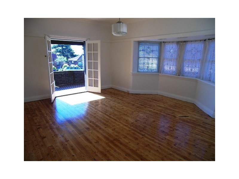 2 Banner Road, Kingsgrove NSW 2208