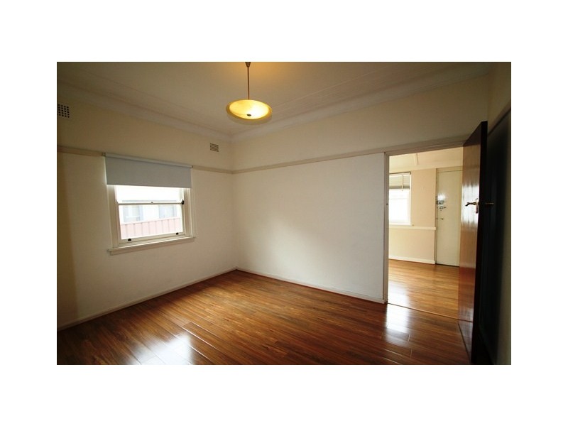 34 Caroline Street, Kingsgrove NSW 2208