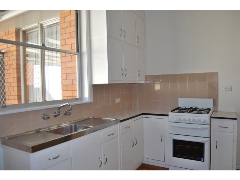 12 Cripps Avenue, Kingsgrove NSW 2208
