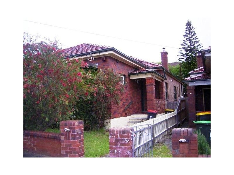 34 Woodbury Street, Marrickville NSW 2204