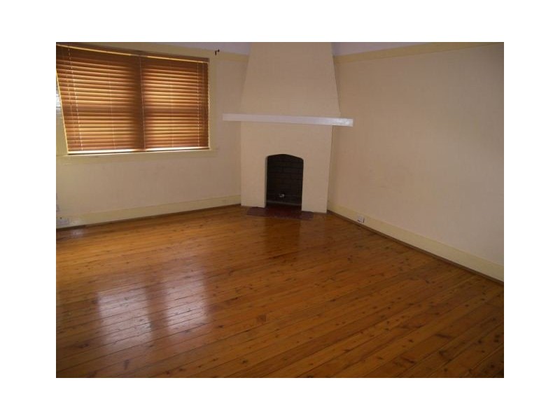 34 Woodbury Street, Marrickville NSW 2204