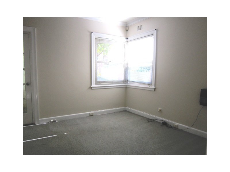 28 Arinya Street, Kingsgrove NSW 2208