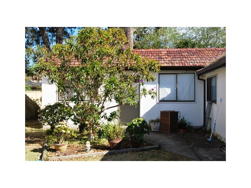 Flat 1/8 Rogers Street, Roselands NSW 2196