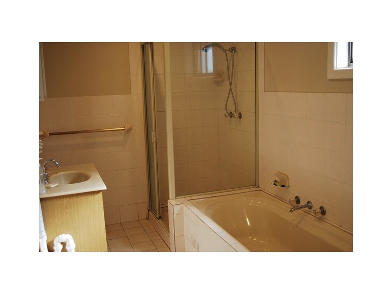 Flat 1/8 Rogers Street, Roselands NSW 2196