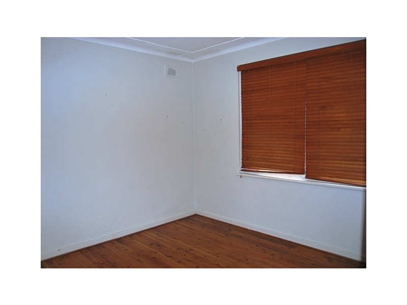 14 Junee Crescent, Kingsgrove NSW 2208