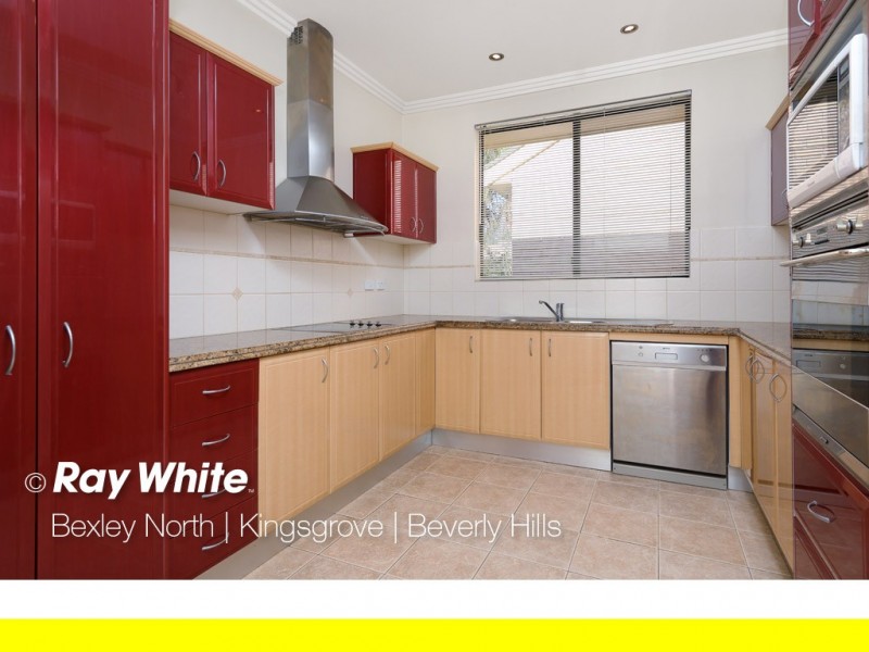 6/11 Berith Street, Kingsgrove NSW 2208